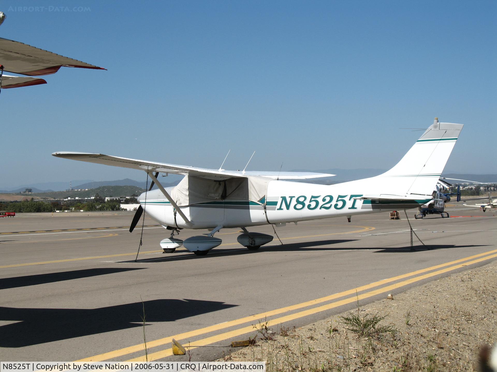 N8525T, 1959 Cessna 182C Skylane C/N 52425, 1959 Cessna 182C @ McClellan-Palomar Airport, CA