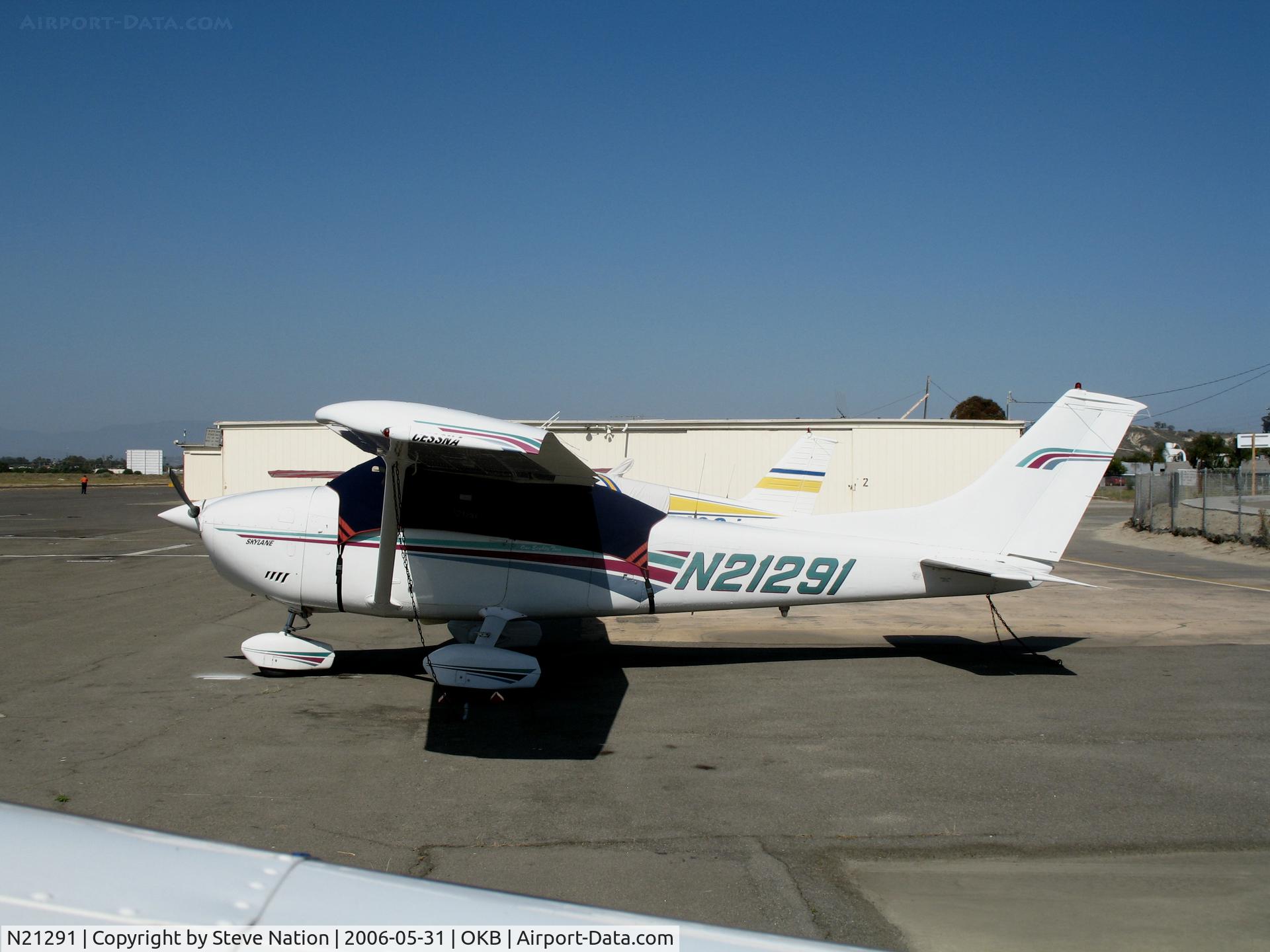 N21291, 1972 Cessna 182P Skylane C/N 18261542, 1972 Cessna 182P @ Oceanside Municipal Airport, CA