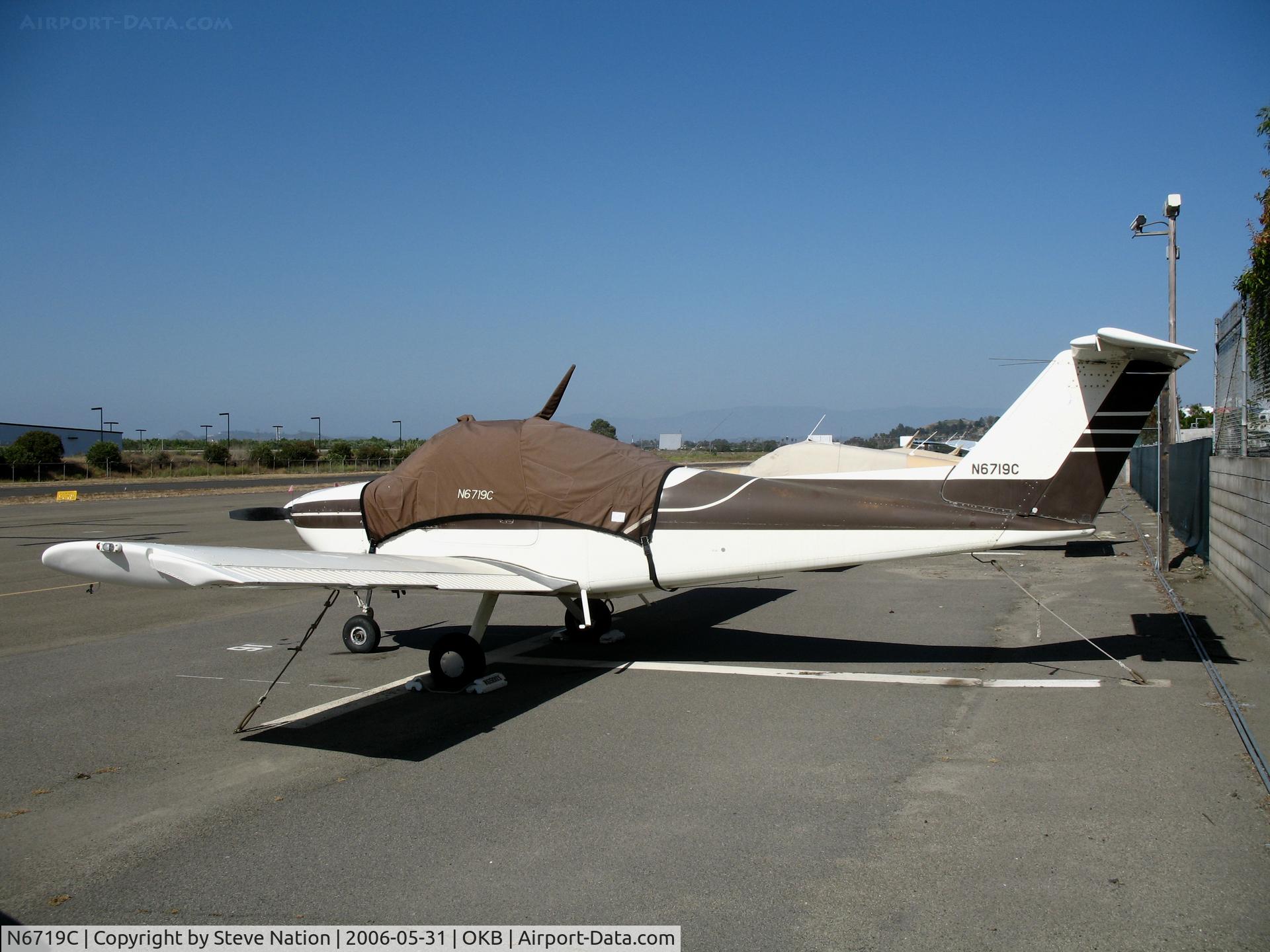 N6719C, 1980 Beech 77 Skipper C/N WA-80, 1980 Beech 77 under cover @ Oceanside Municipal Airport, CA