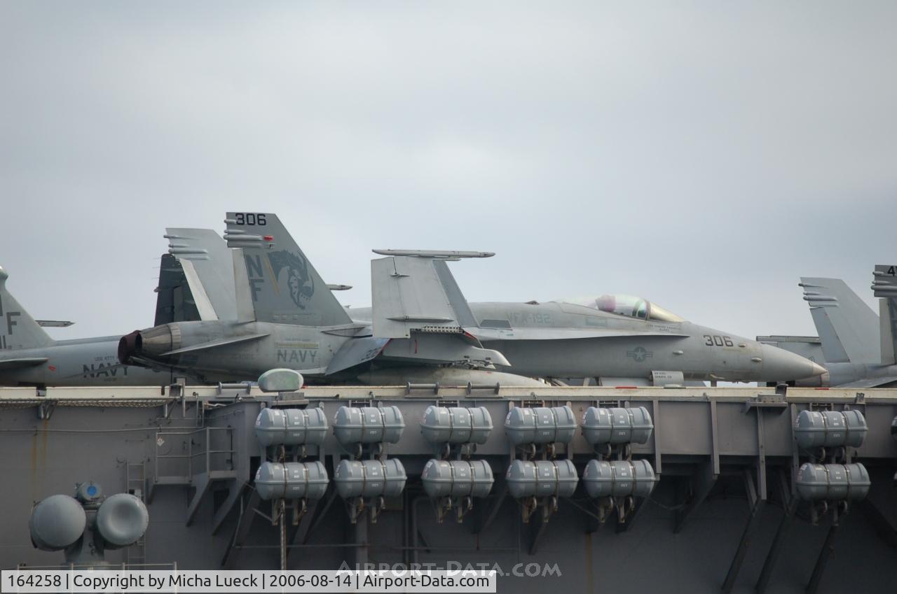 164258, 1991 McDonnell Douglas F/A-18C Hornet C/N 1021/C239, McDonnell Douglas F/A 18C Hornet (164258) on the Kitty Hawk in Fremantle, Australia