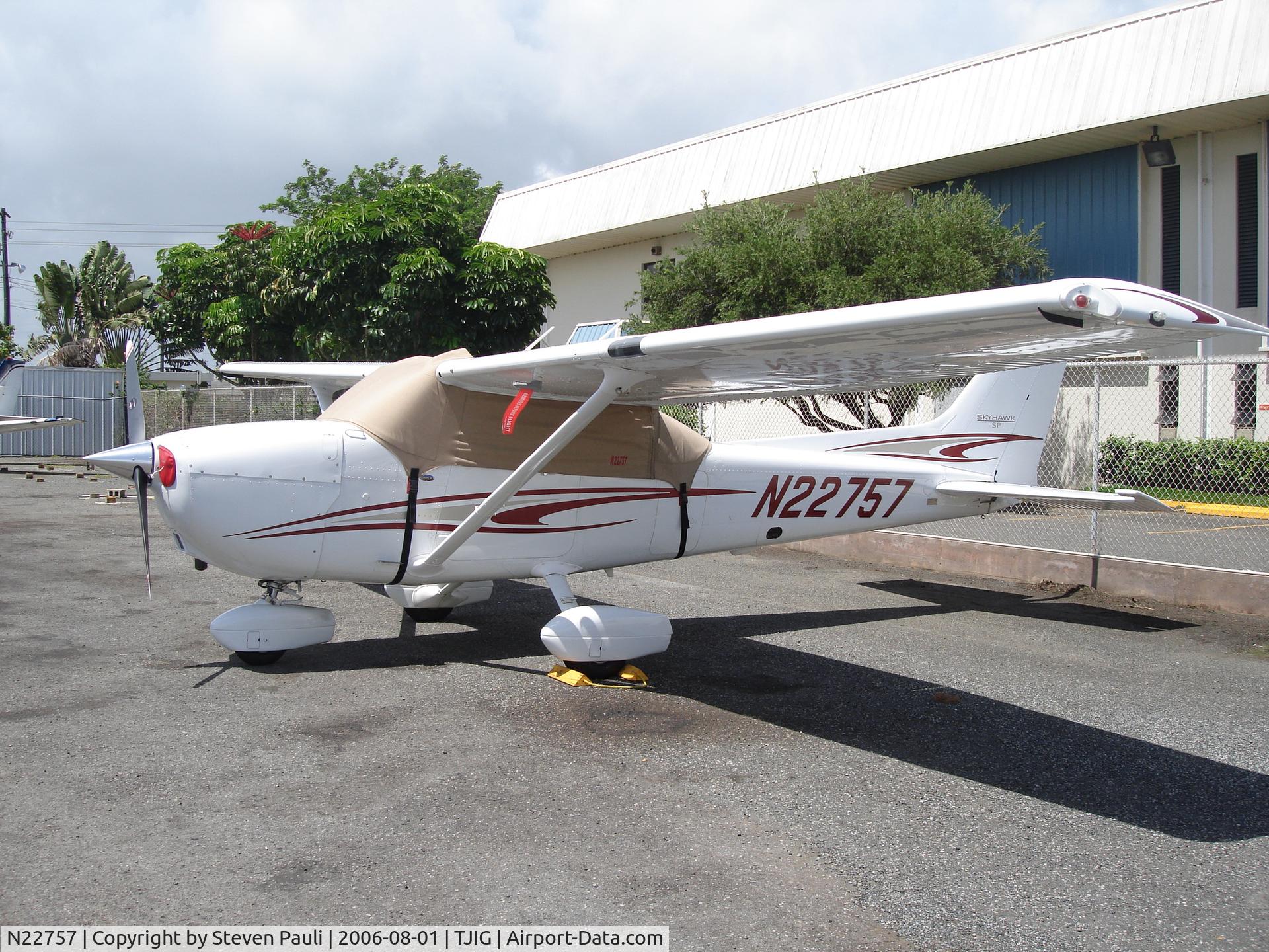 N22757, 2005 Cessna 172S C/N 172S9955, Left Side