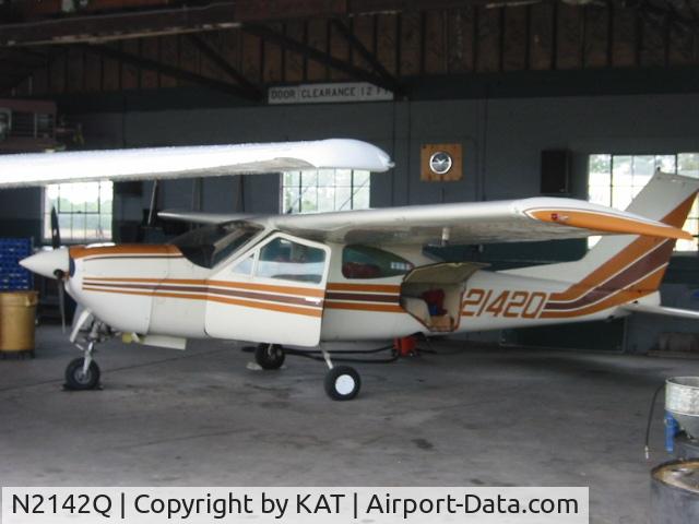 N2142Q, 1974 Cessna 177RG Cardinal C/N 177RG0542, nice