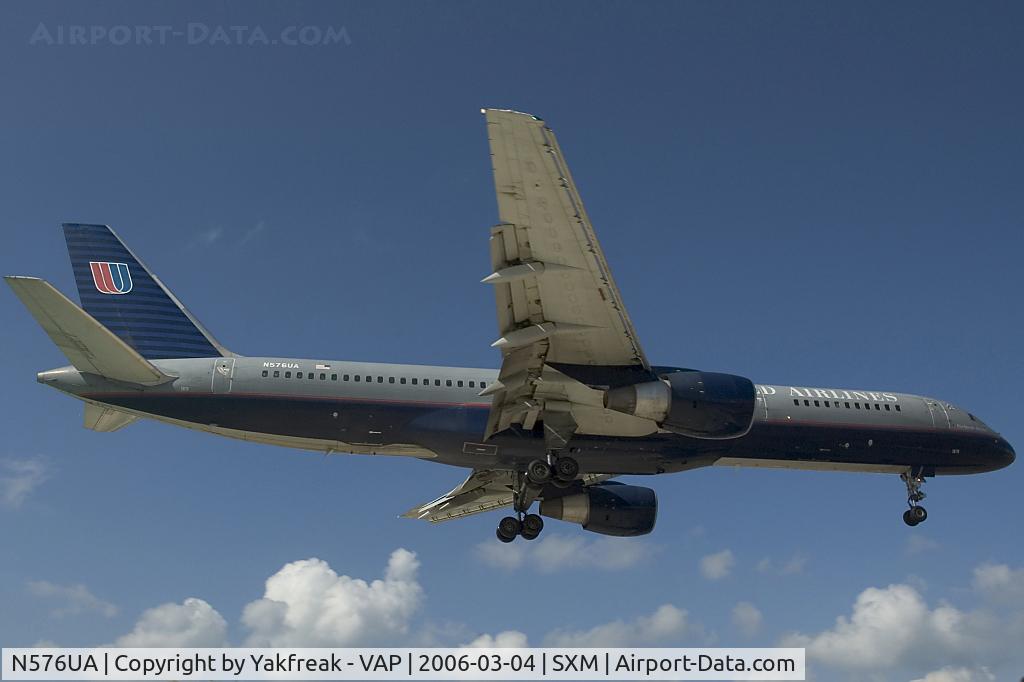N576UA, 1993 Boeing 757-222 C/N 26690, United Airlines Boeing 757-200