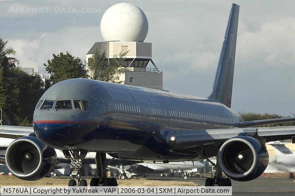 N576UA, 1993 Boeing 757-222 C/N 26690, United Airlines Boeing 757-200