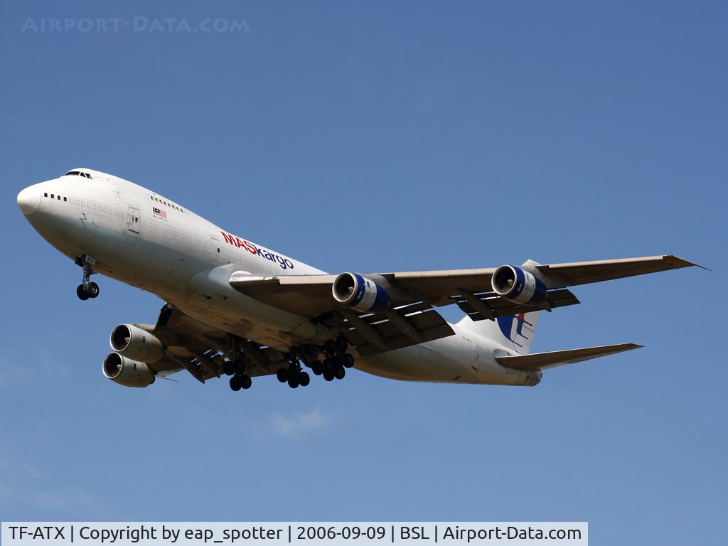 TF-ATX, 1987 Boeing 747-236B C/N 23711, landing on runway 16 from AMS