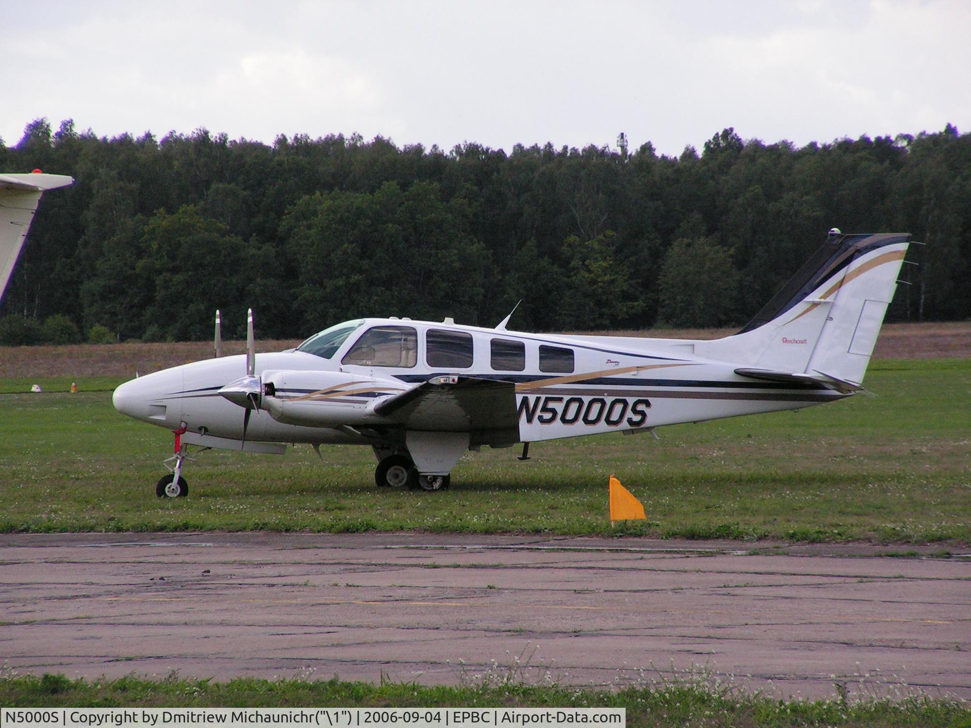 N5000S, Piper PA-36-285 Pawnee Brave C/N 367660027, Zlot na EPBC