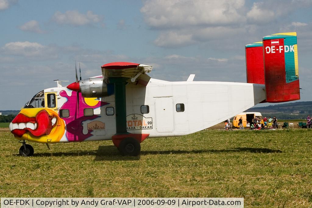 OE-FDK, 1972 Short SC-7 Skyvan 3A-100 C/N SH.1901, Skydiver day near Hollabrunn.