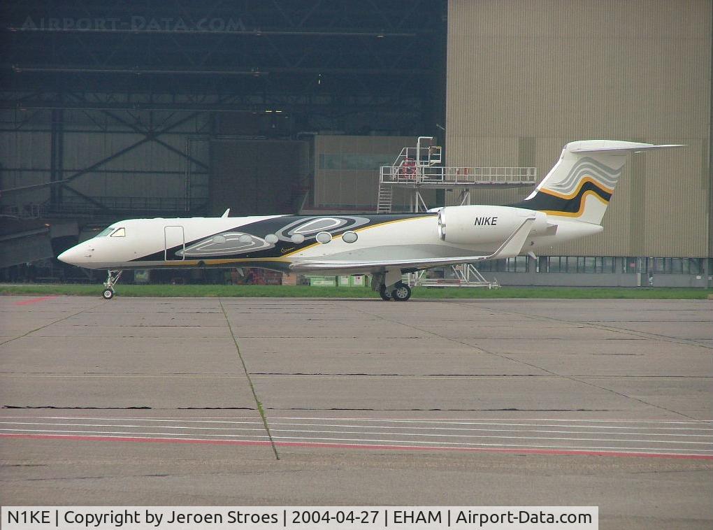 N1KE, 1999 Gulfstream Aerospace G-V C/N 574, 