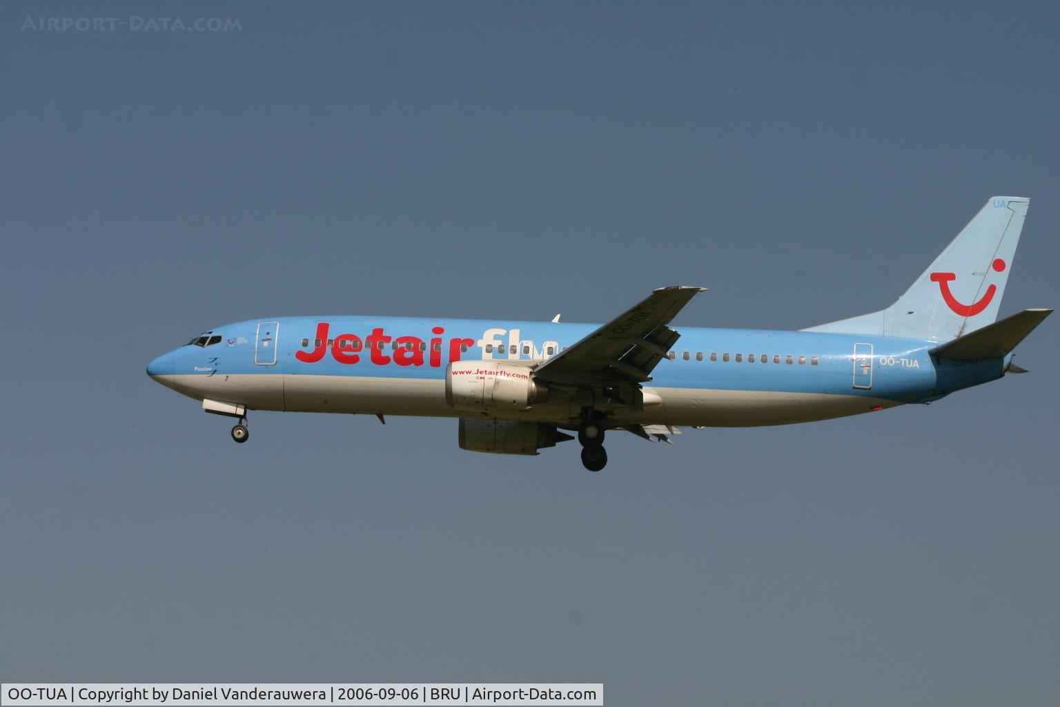 OO-TUA, 1989 Boeing 737-4K5 C/N 24127, new Jetairfly colours