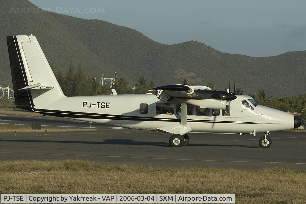 PJ-TSE, 1973 De Havilland Canada DHC-6-300 Twin Otter C/N 365, Winair Dash6 Twin Otter