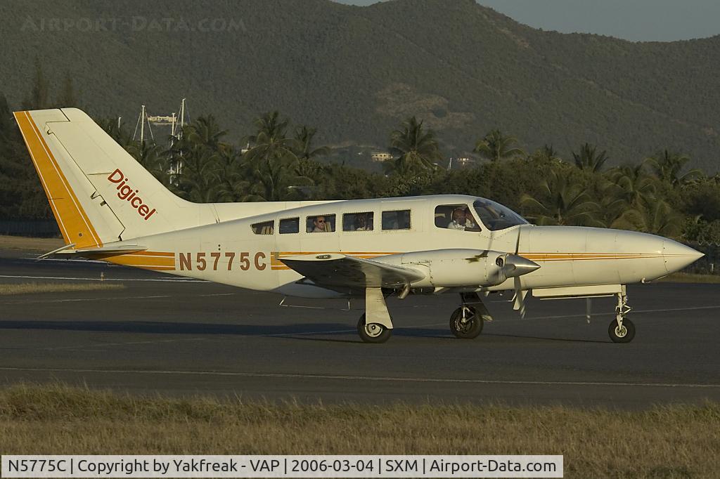 N5775C, 1979 Cessna 402C Businessliner C/N 402C0040, Digicel Cessna 402