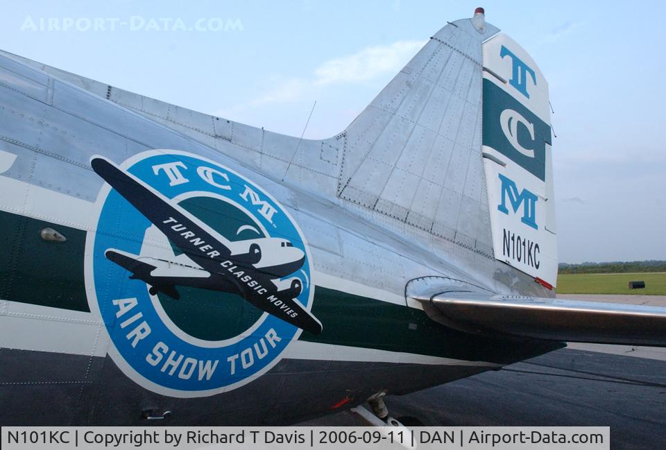 N101KC, 1943 Douglas DC-3C C/N 11639, 1943 Douglas DC3C  with TCM markings for airshow tour,coming from a past weekend tour in Norfolk Va .