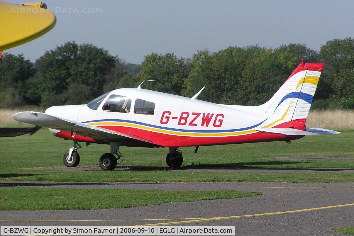G-BZWG, 1976 Piper PA-28-140 Cherokee Cruiser C/N 28-7625188, Piper PA-28-140 Cherokee at Panshanger airfield