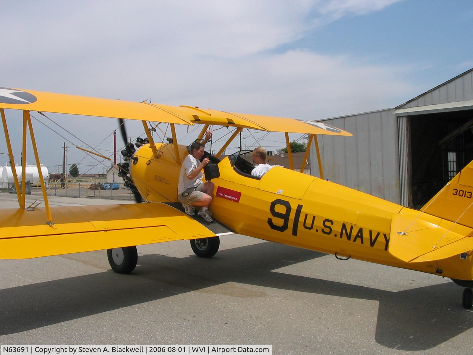 N63691, 1942 Boeing N2S-4 Kaydet (A75N1) C/N 75-3592, N63691 New as of 2006