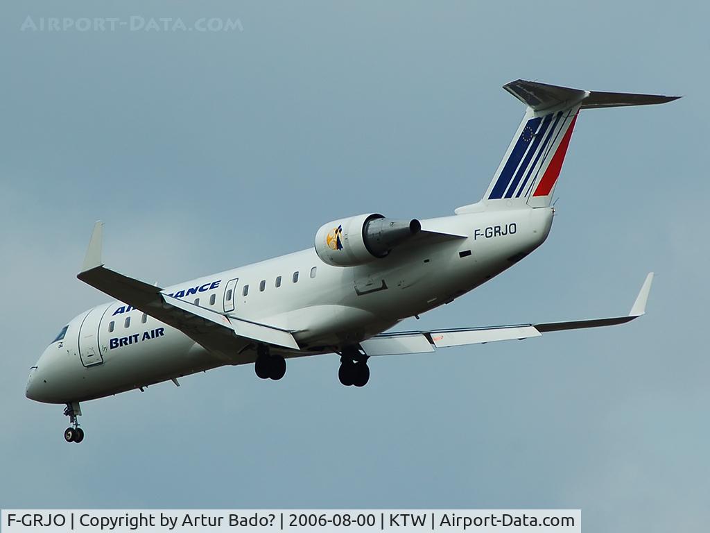 F-GRJO, 1999 Canadair CRJ-100ER (CL-600-2B19) C/N 7296, Air France