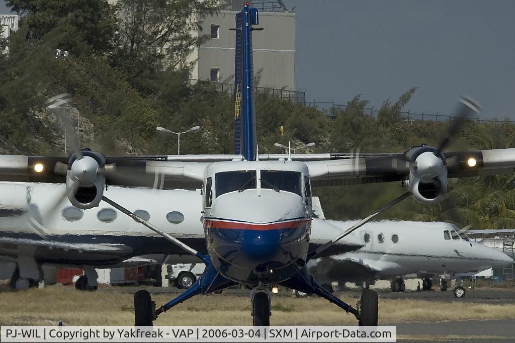 PJ-WIL, 1973 De Havilland Canada DHC-6-300 Twin Otter C/N 358, Winair Dash 6 Twin Otter