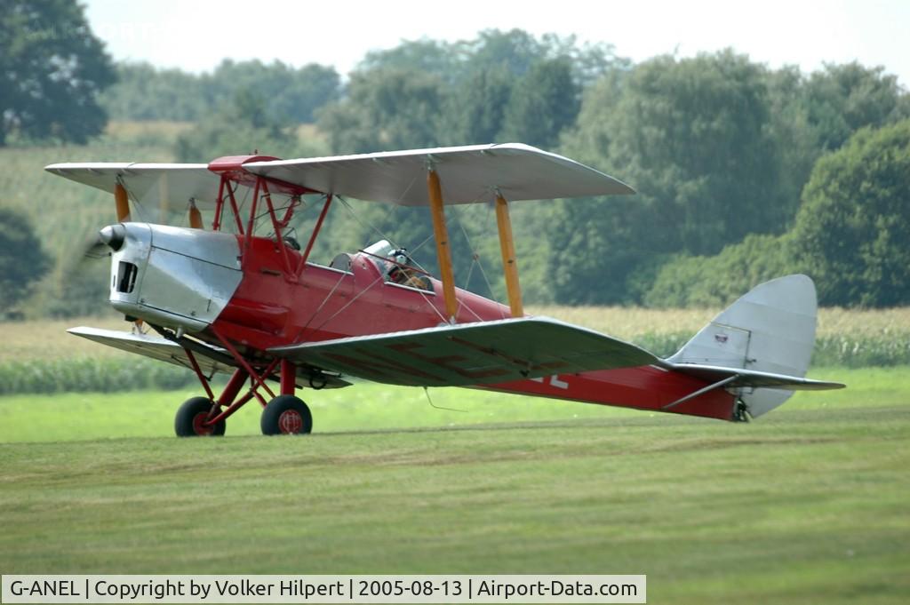 G-AJHS, 1941 De Havilland DH-82A Tiger Moth II C/N 82121, De Havilland DH.82A Tiger Moth