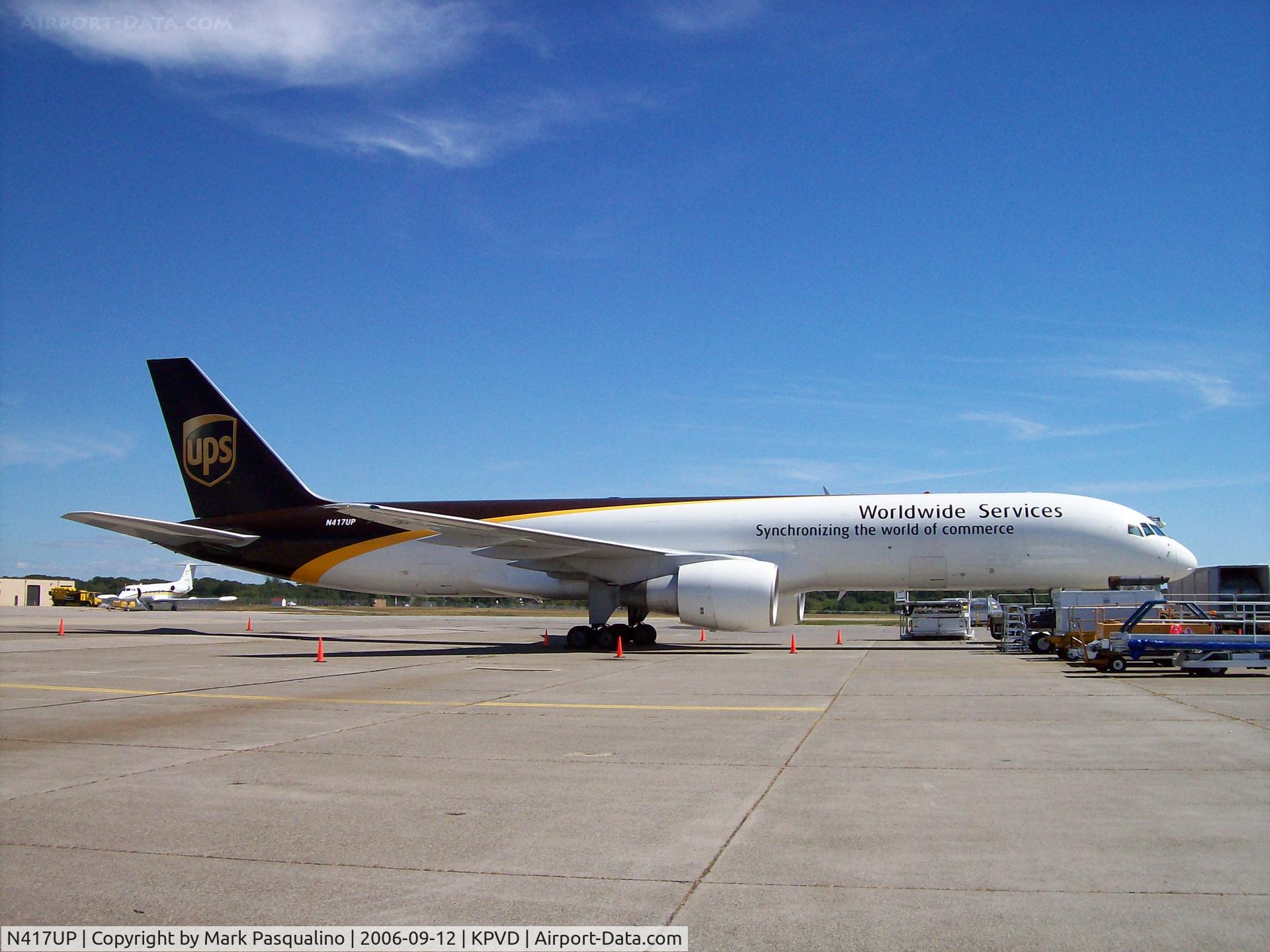 N417UP, 1990 Boeing 757-24APF C/N 23904, Boeing 757-200