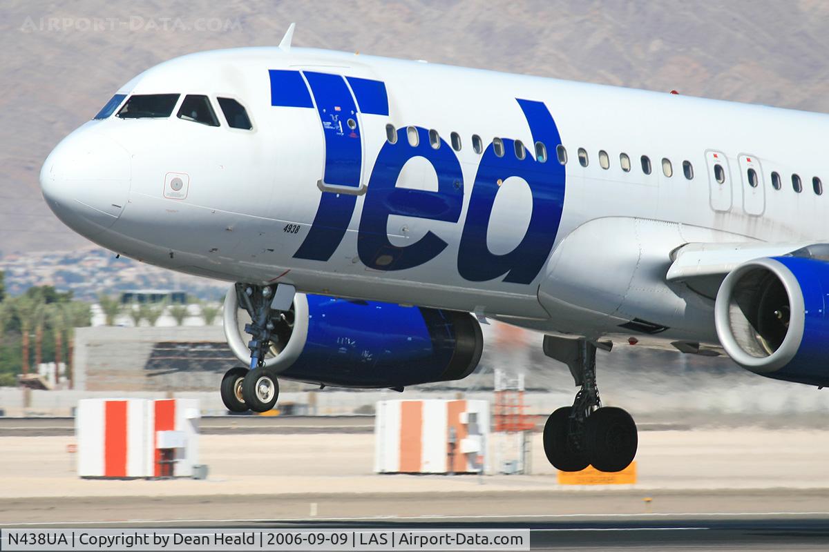 N438UA, 1997 Airbus A320-232 C/N 678, Ted by United Airlines N438UA (FLT UAL1401) from Denver Int'l (KDEN) landing on RWY 25L.