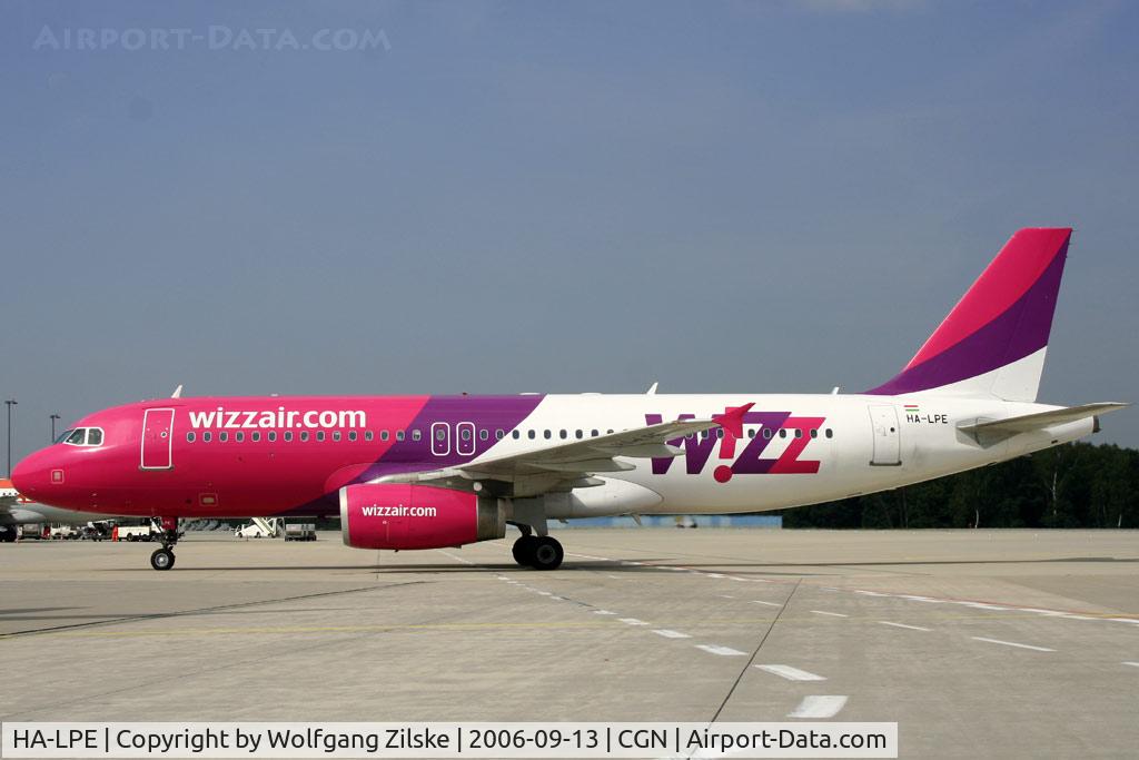 HA-LPE, 2002 Airbus A320-233 C/N 1892, visitor