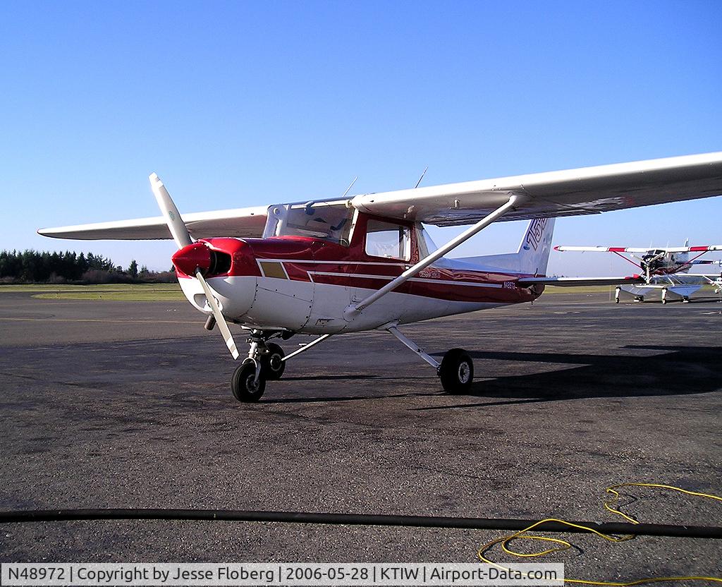 N48972, 1978 Cessna 152 C/N 15281083, 972 at Pavco Flight Center, KTIW, WA