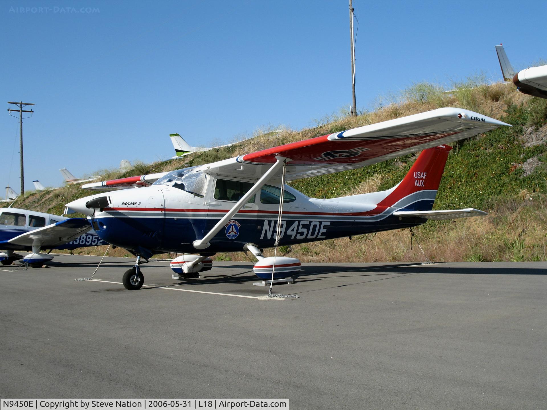 N9450E, 1984 Cessna 182R Skylane C/N 18268412, USAF AUX/Civil Air Patrol 1984 Cessna 182R @ Fallbrook Community Airpark Airport (!), CA