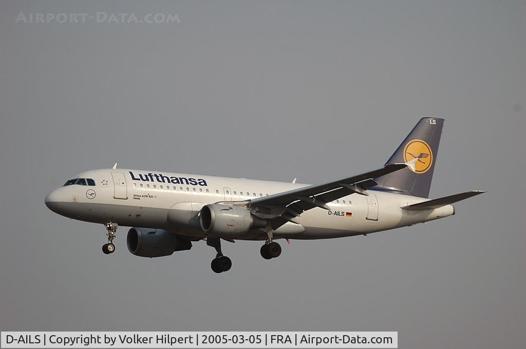D-AILS, 1997 Airbus A319-114 C/N 729, Airbus A319-114