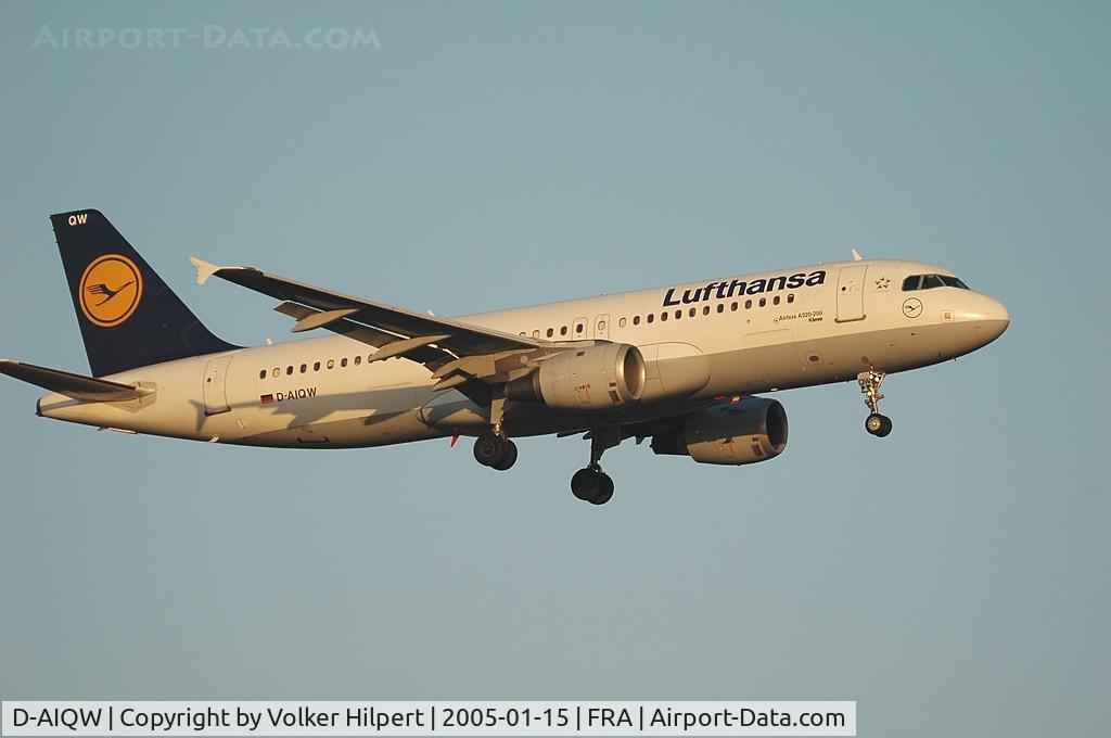 D-AIQW, 2000 Airbus A320-211 C/N 1367, Airbus A320-211