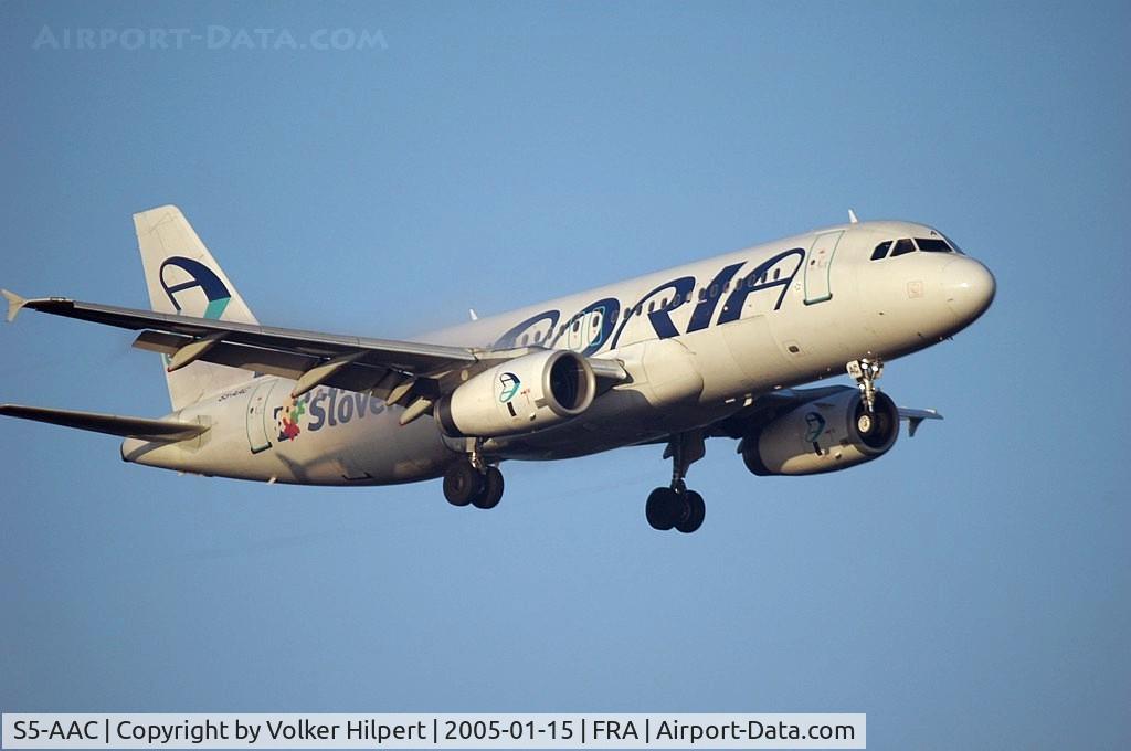 S5-AAC, 1990 Airbus A320-231 C/N 0114, on final at fra