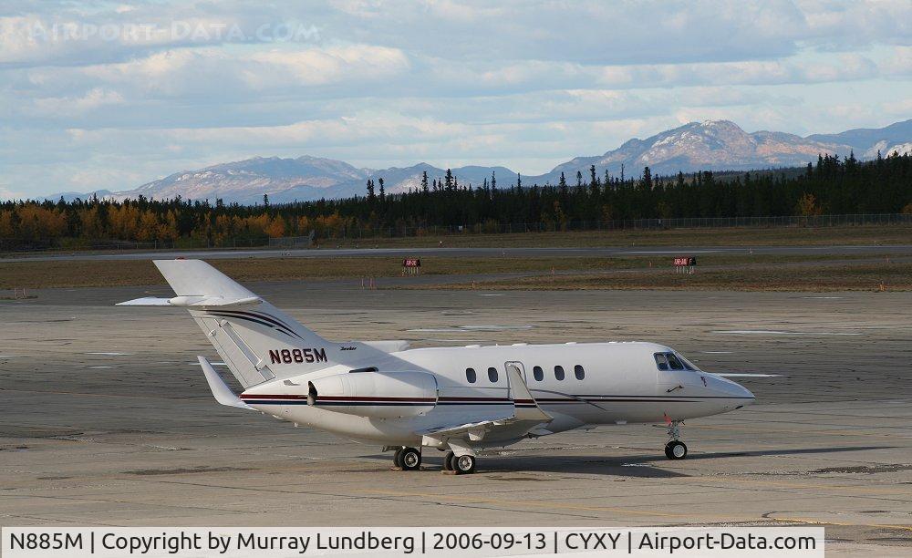 N885M, 1999 Raytheon Hawker 800XP C/N 258410, Arrived in Whitehorse, Yukon after leaving Massachusetts the same morning.