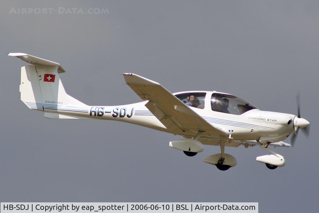 HB-SDJ, 2004 Diamond DA-40 Diamond Star C/N 40.393, Home-Base is Schupfart-Airport