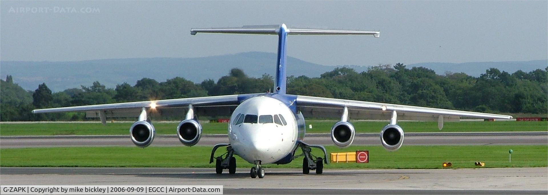 G-ZAPK, 1989 British Aerospace BAe.146-200QC Quick Change C/N E2148, full frontal