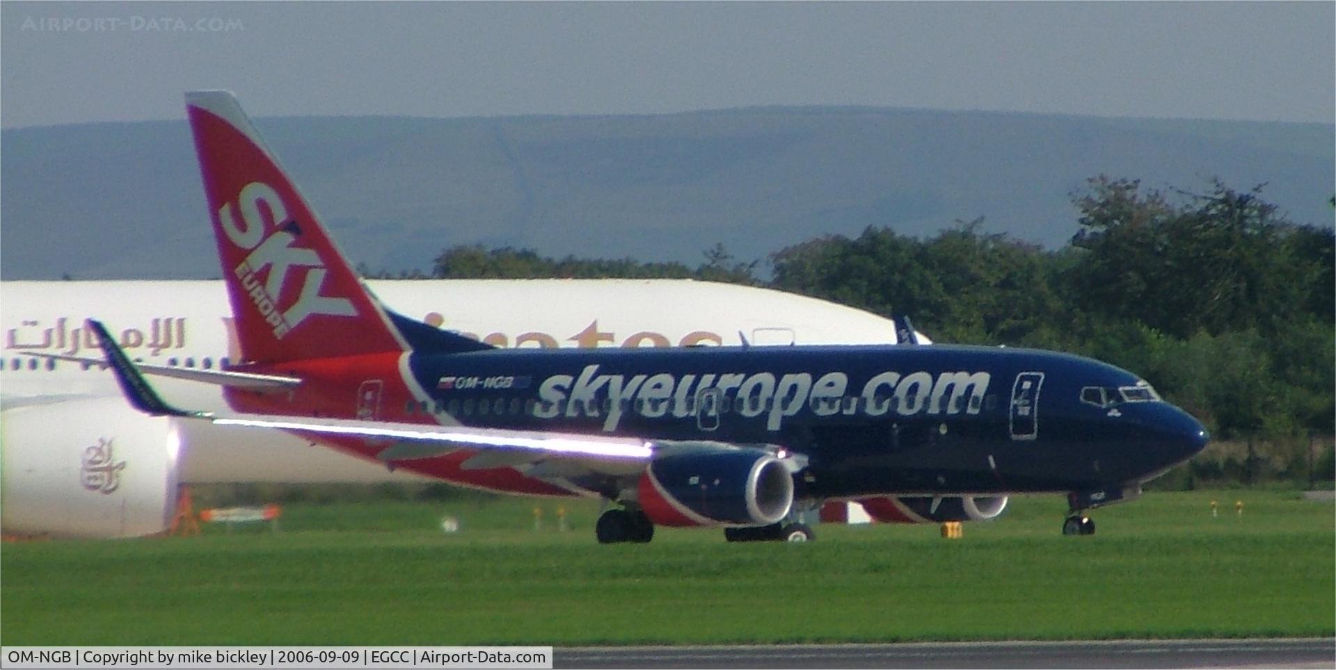 OM-NGB, 2005 Boeing 737-76N C/N 32695, sky europe livery