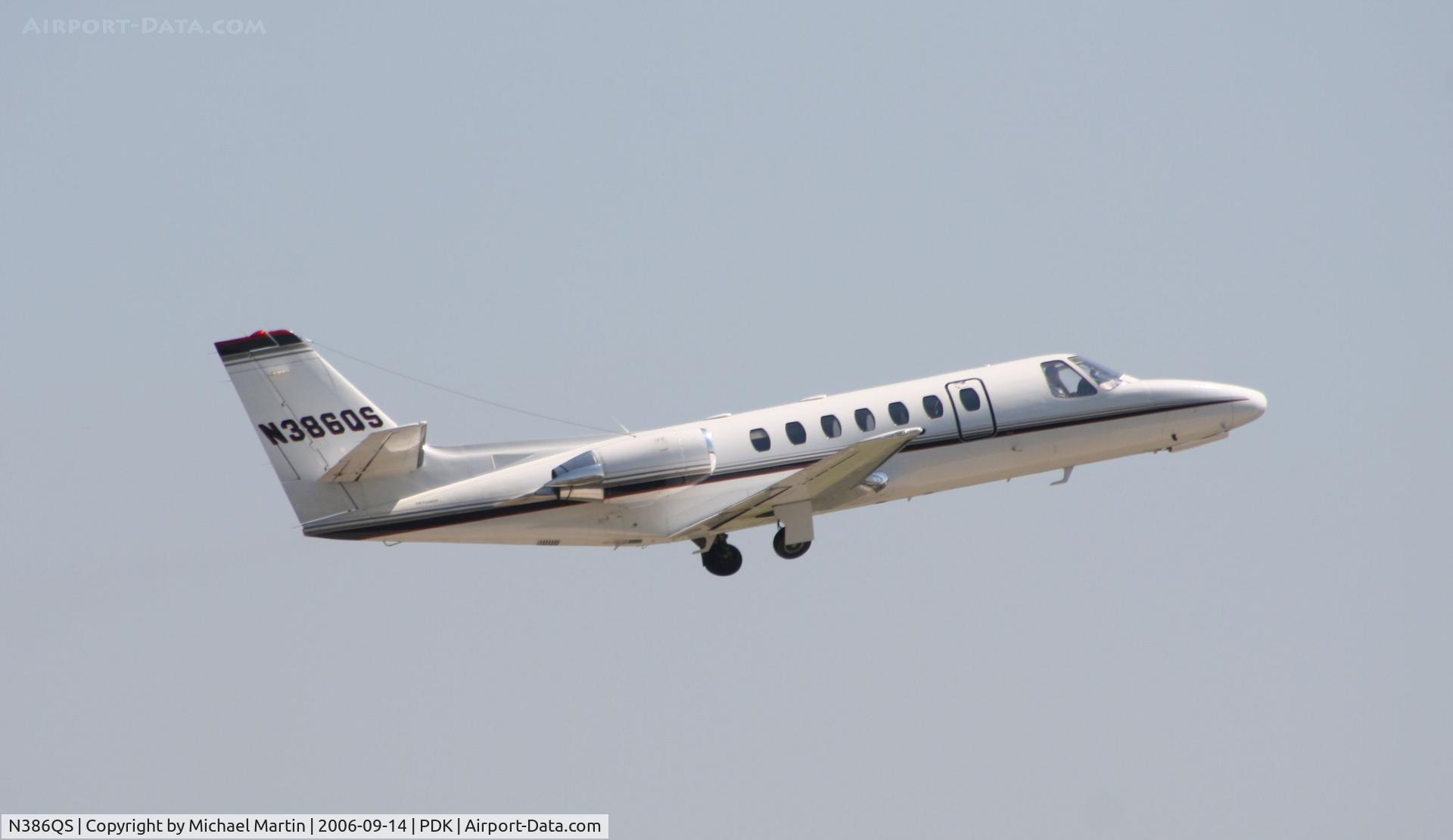 N386QS, 1998 Cessna 560 Citation Encore C/N 560-0486, Taking off from 20L
