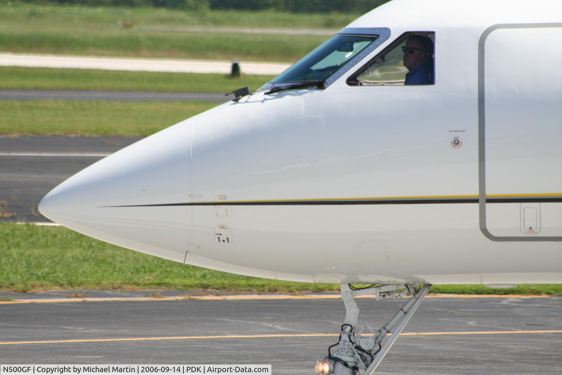 N500GF, 1986 Gulfstream Aerospace G-1159A Gulfstream III C/N 488, Close up of cockpit