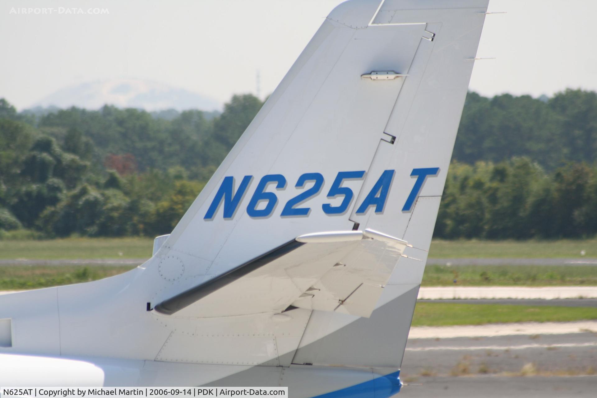 N625AT, 2001 Cessna 560XL C/N 560-5175, Tail Numbers