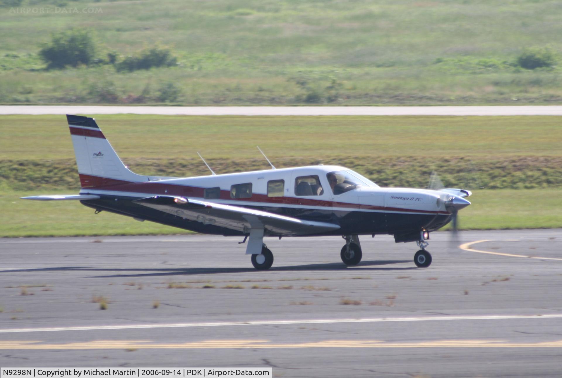 N9298N, 1997 Piper PA-32R-301T Turbo Saratoga C/N 3257005, Landing Runway 20R