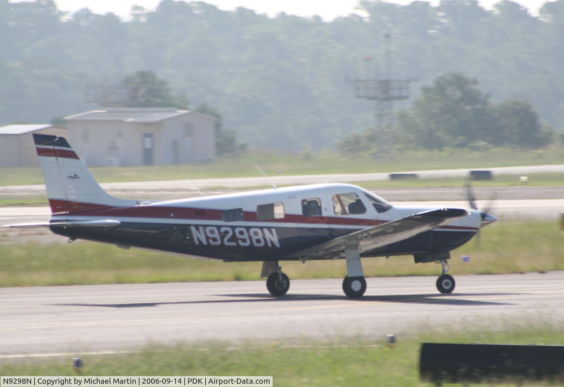 N9298N, 1997 Piper PA-32R-301T Turbo Saratoga C/N 3257005, Landing Runway 20R