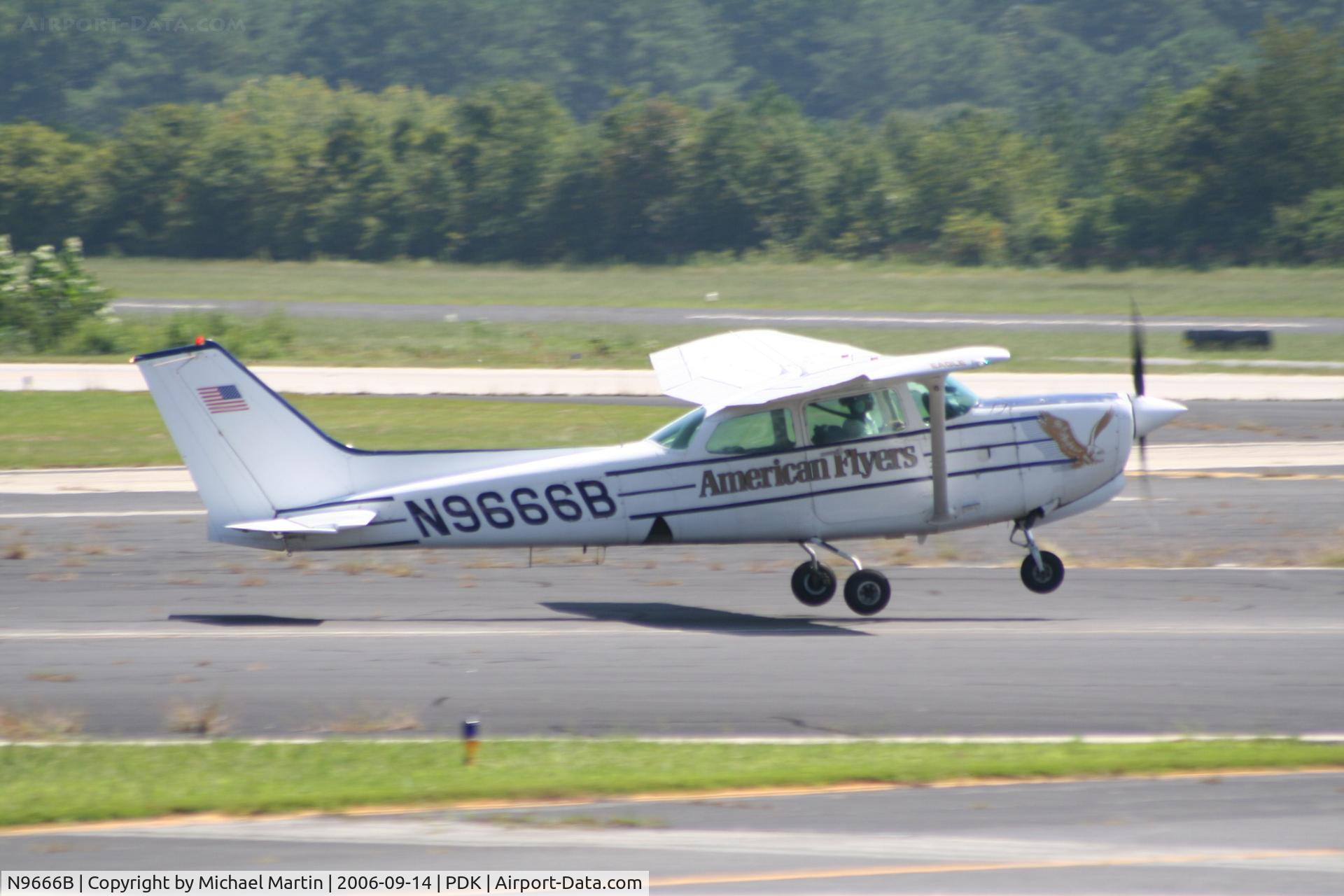 N9666B, 1981 Cessna 172RG Cutlass RG C/N 172RG0955, Student Pilot Taking Off