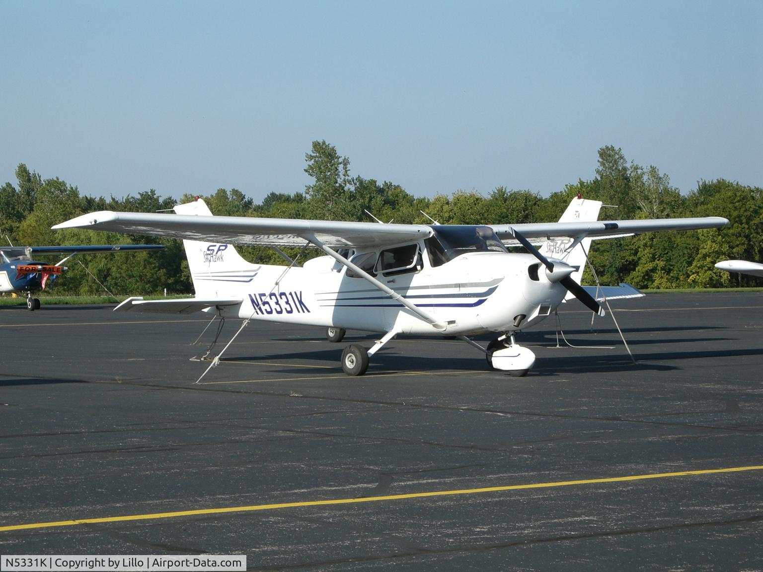 N5331K, 2003 Cessna 172S C/N 172S9337, Awaiting pilots