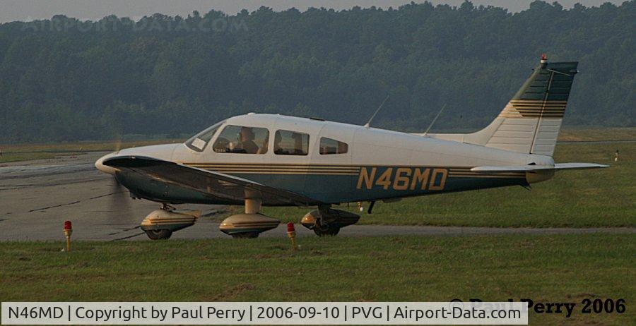 N46MD, 1976 Piper PA-28-181 C/N 28-7790247, Cleared for departure, headed to the active runway