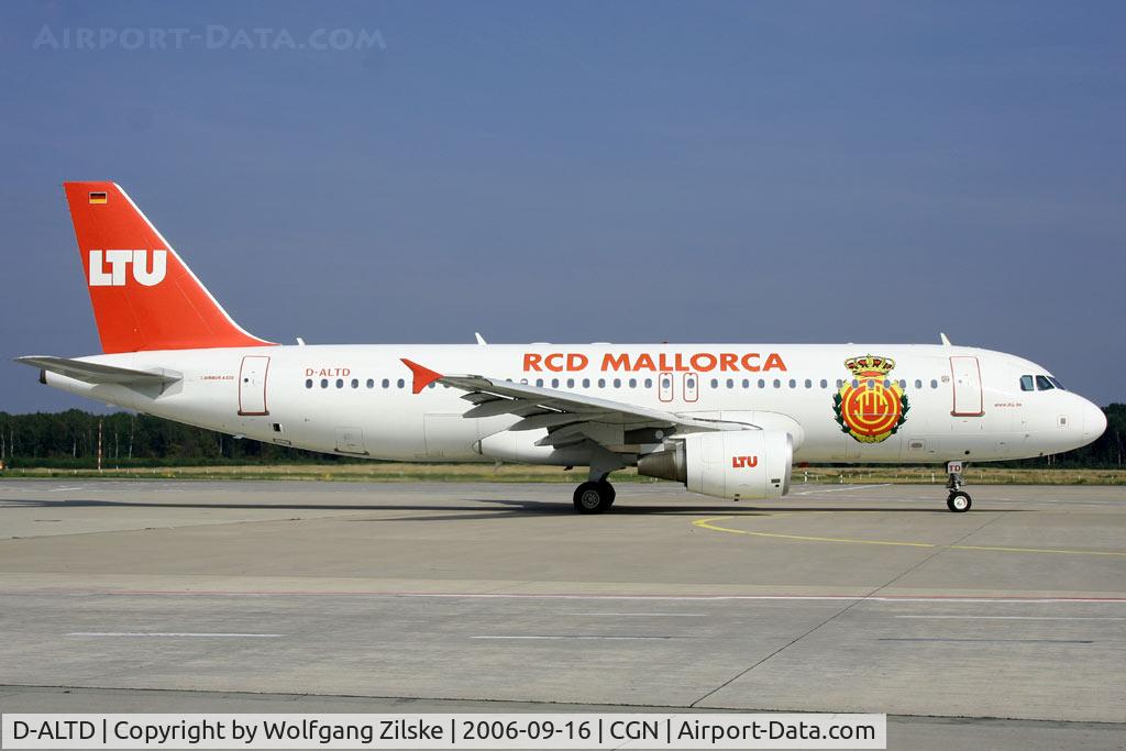 D-ALTD, 2001 Airbus A320-214 C/N 1493, visitor
