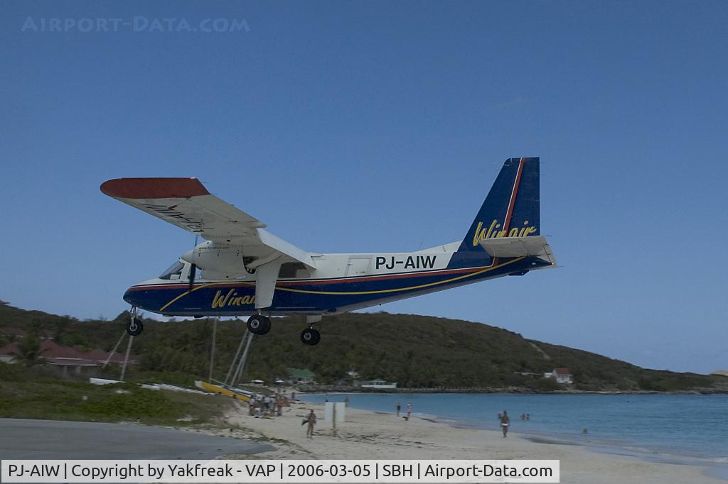 PJ-AIW, 1987 Pilatus Britten-Norman BN-2A-26 Islander C/N 2038B, Winair BN2 Islander