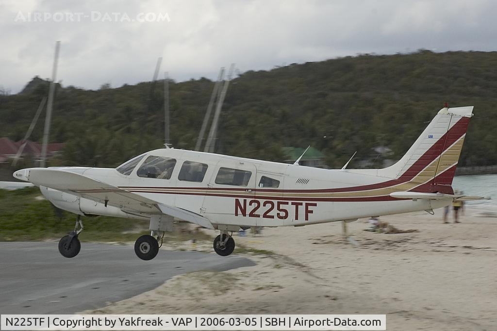N225TF, 1978 Piper PA-32-300 Cherokee Six C/N 32-7940004, Piper 32