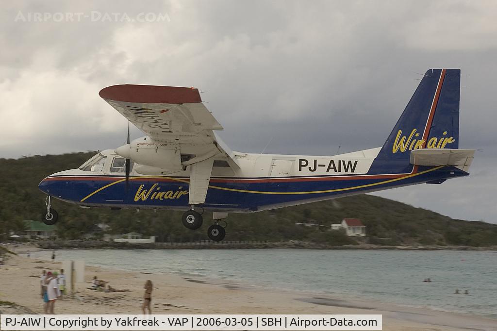 PJ-AIW, 1987 Pilatus Britten-Norman BN-2A-26 Islander C/N 2038B, Winair BN2 Islander