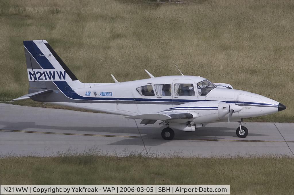 N21WW, 1975 Piper PA-23-250 C/N 27-7554066, Air America Piper 23 Aztec