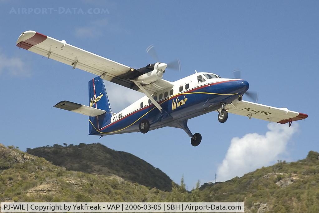 PJ-WIL, 1973 De Havilland Canada DHC-6-300 Twin Otter C/N 358, Winair Dash 6 Twin Otter