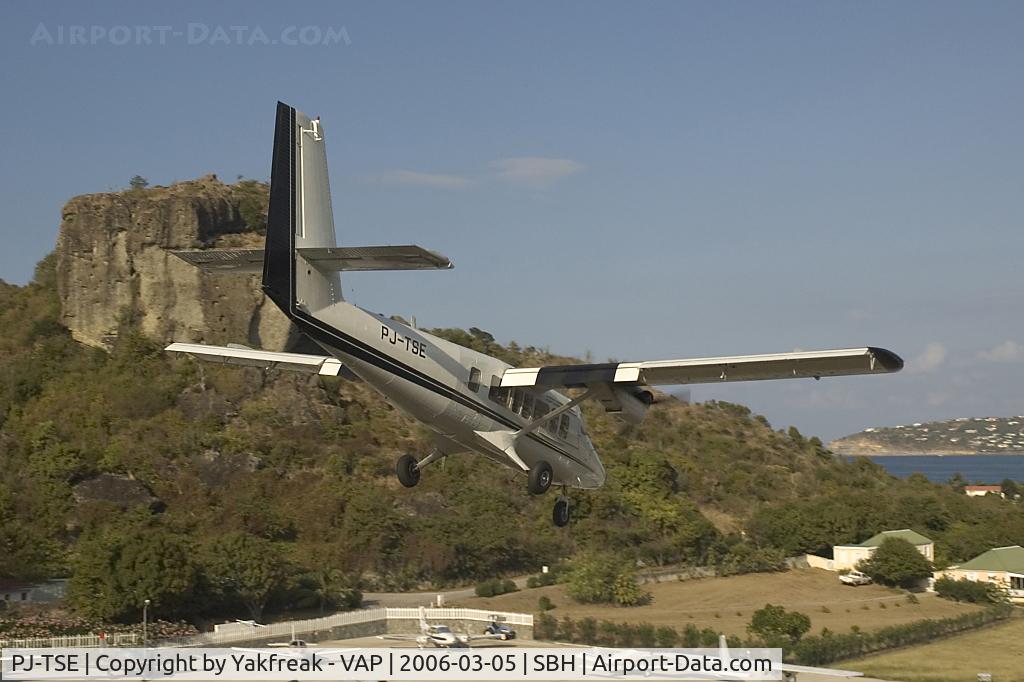 PJ-TSE, 1973 De Havilland Canada DHC-6-300 Twin Otter C/N 365, Winair Dash 6 Twin Otter