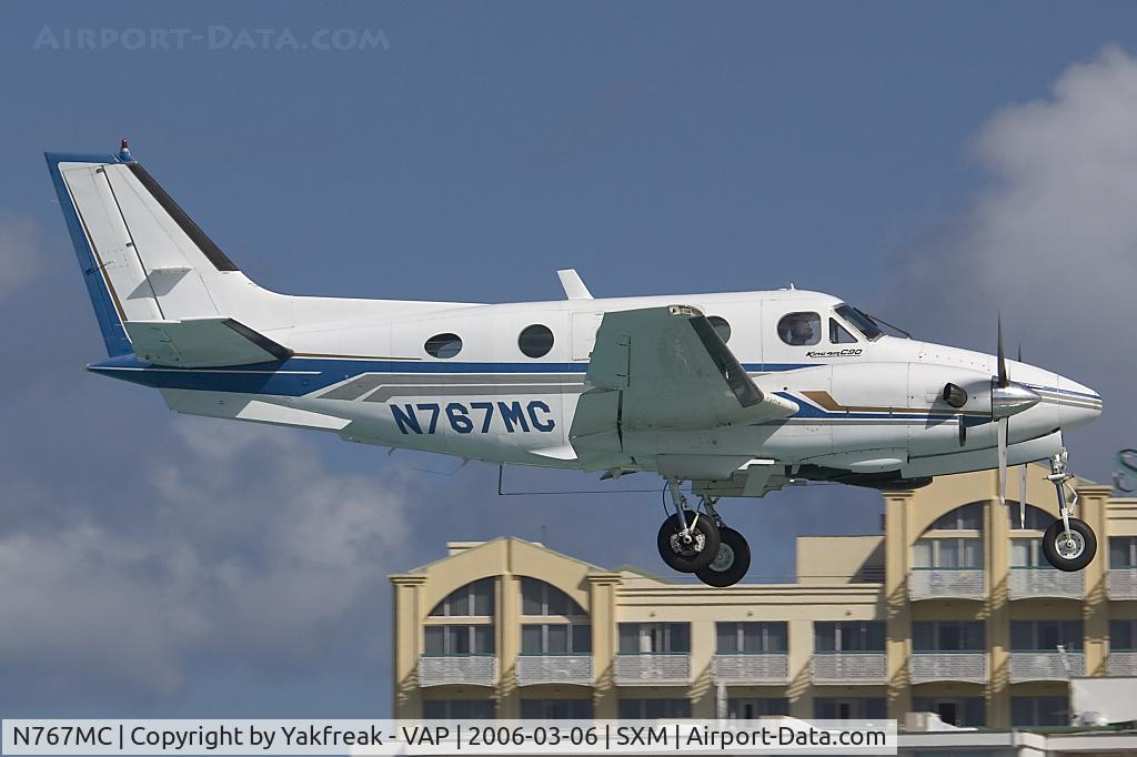 N767MC, 1973 Beech C90 C/N LJ-595, Beech 90 King Air