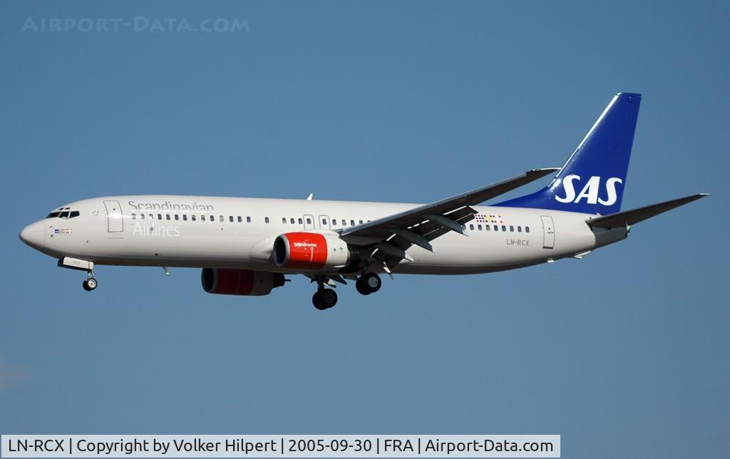 LN-RCX, 2000 Boeing 737-883 C/N 30196, Boeing 737-883